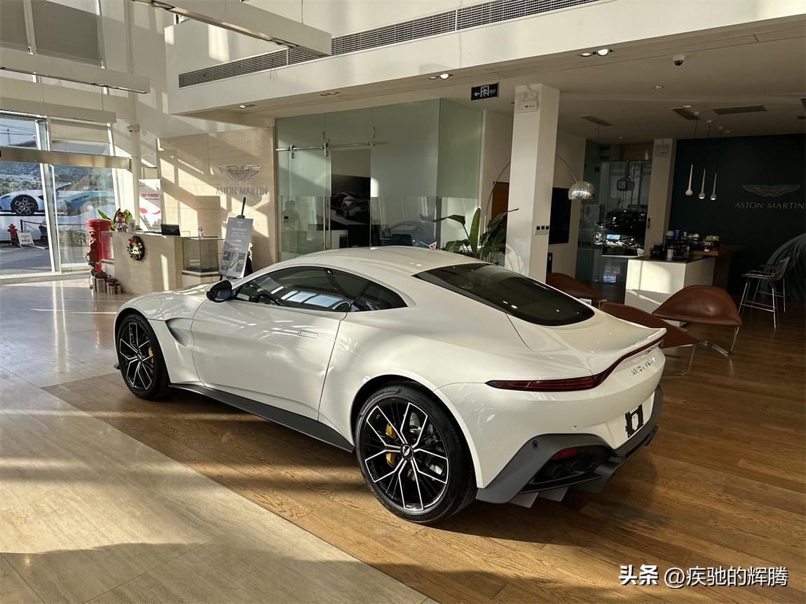 阿斯顿马丁跑车的价格是多少（阿斯顿马丁VANTAGE售价详情） 第7张