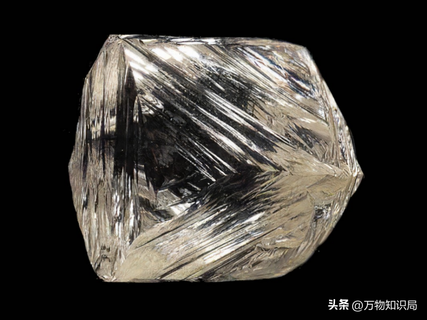 金刚石和钻石哪个硬度大（钻石和金刚石差别） 第27张