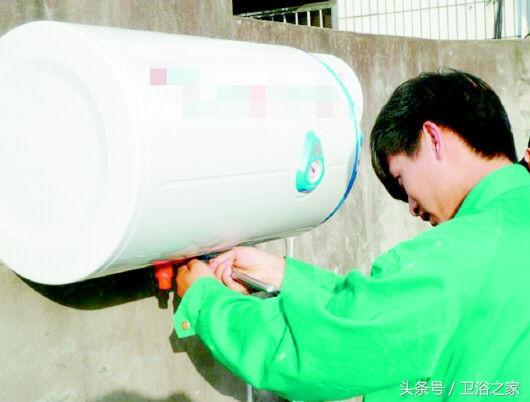 即热式电热水器清理水垢方法（电热水器水垢清洁处理法） 第3张